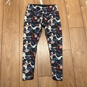 Oiselle Bird Hug Tights - size 8